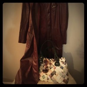 Vintage Etienne Aigner Trench - MINT condition!